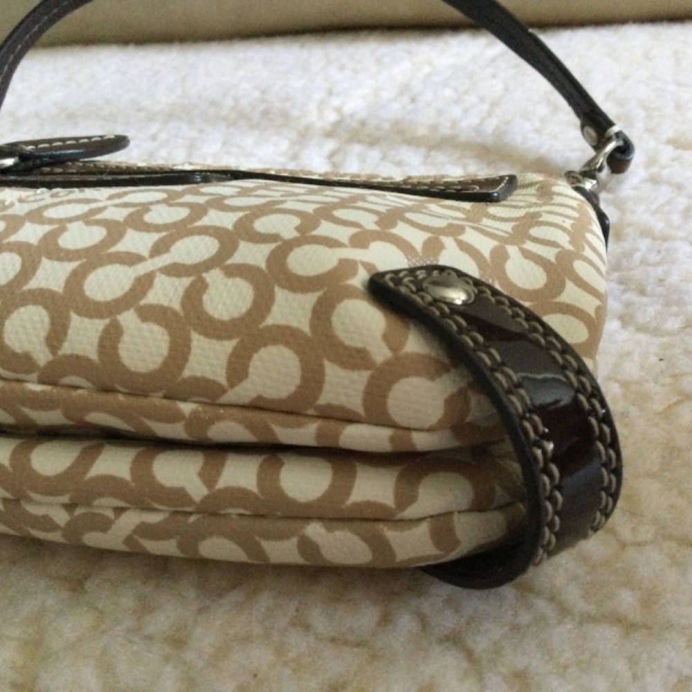 Coach Authentic & Lovely purse pouchette convertible strap RARE - Picture 5 of 10